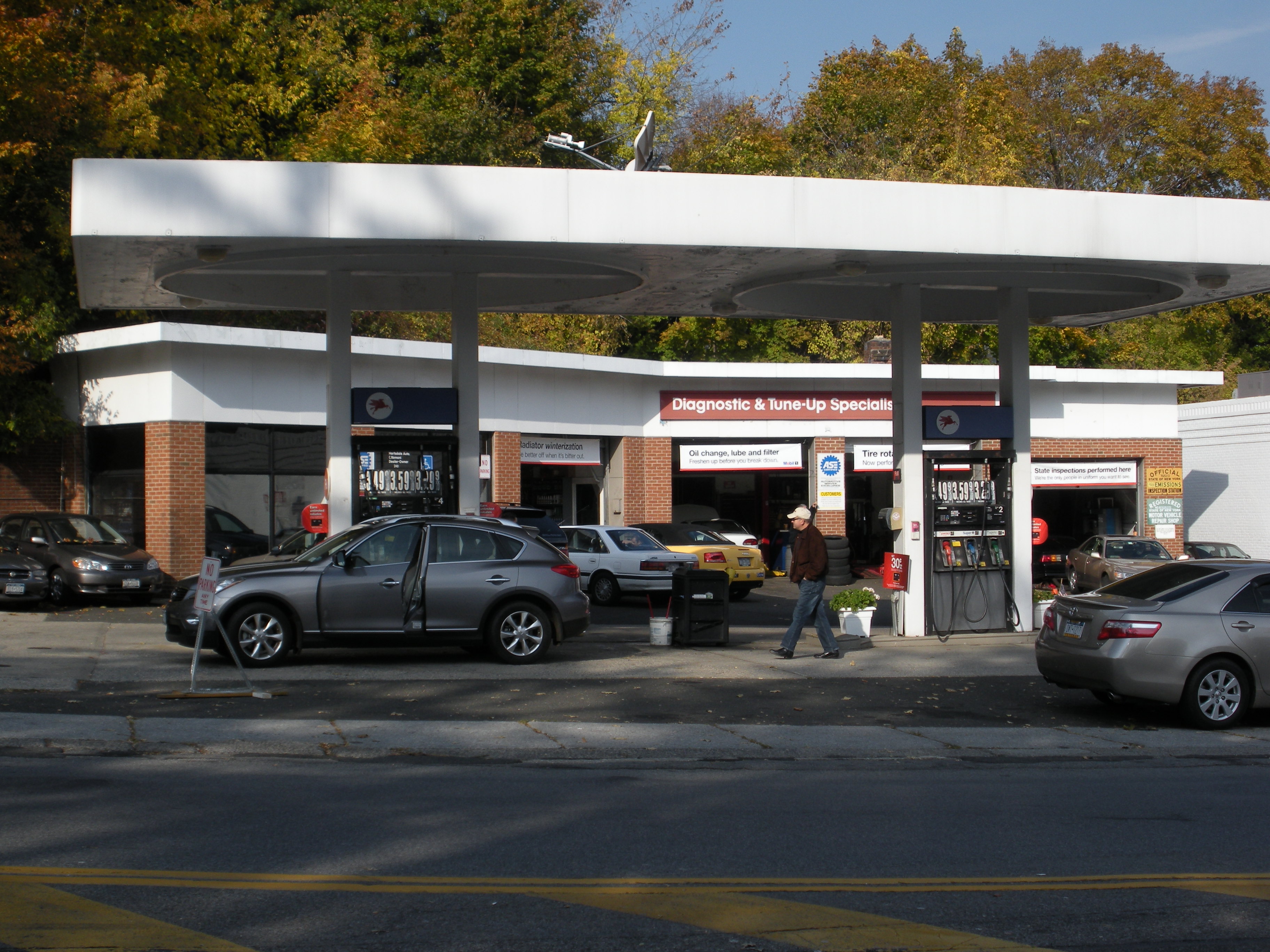 Filling-up in Hartsdale